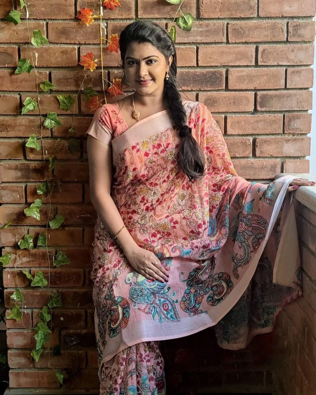 Wonderful Baby Pink Color Color Pure Cotton Lilen With Digital Printed Designer Saree