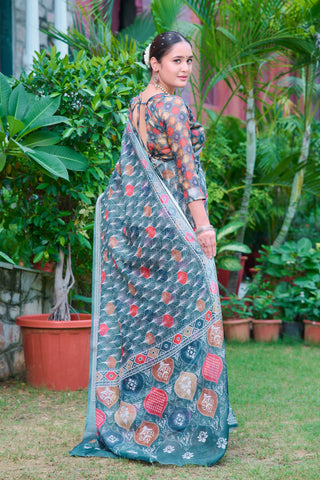 Fashionable Light Green Color Color Pure Cotton Lilen With Digital Printed Designer Saree